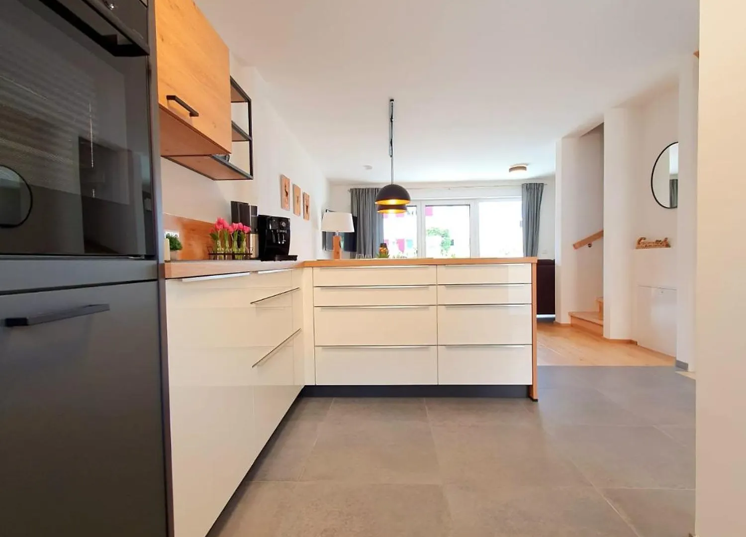 Ferienhaus Berger Mit Eigenen Whirlpool Im Garten 가르미슈파르텐키르헨 펜션